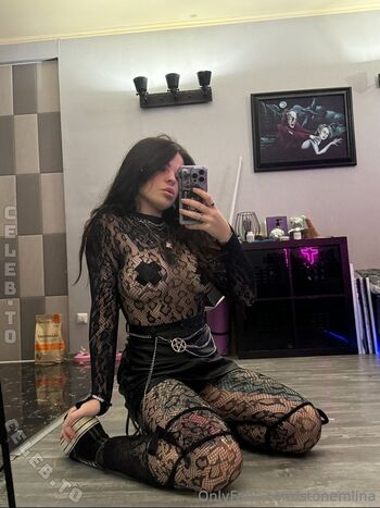 Full leaked Stonemlina private onlyfans photo