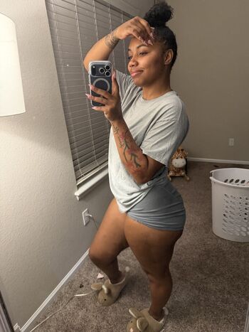 Full leaked Sydneyjhadei private onlyfans photo