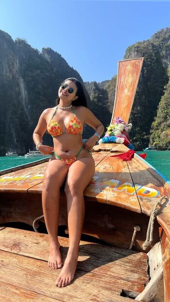 Thai Girls ????????