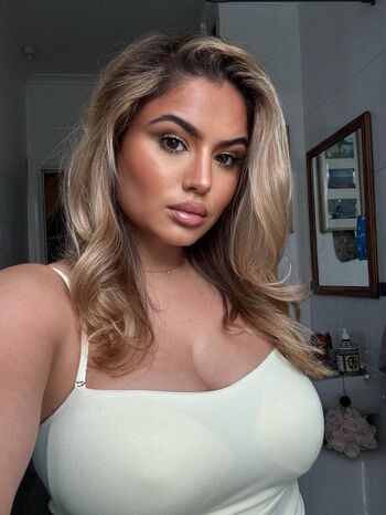 Full leaked Yasmin private onlyfans photo