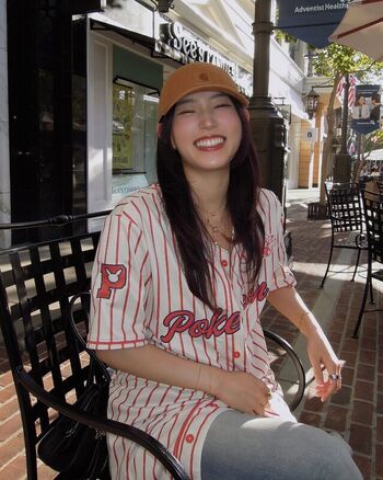 Full leaked Yoojin private onlyfans photo
