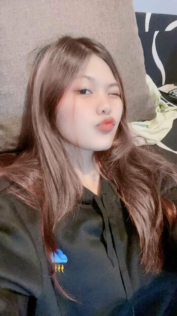 Full leaked Yuri gen private onlyfans photo