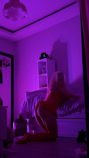 Zeynepiksy 783196702